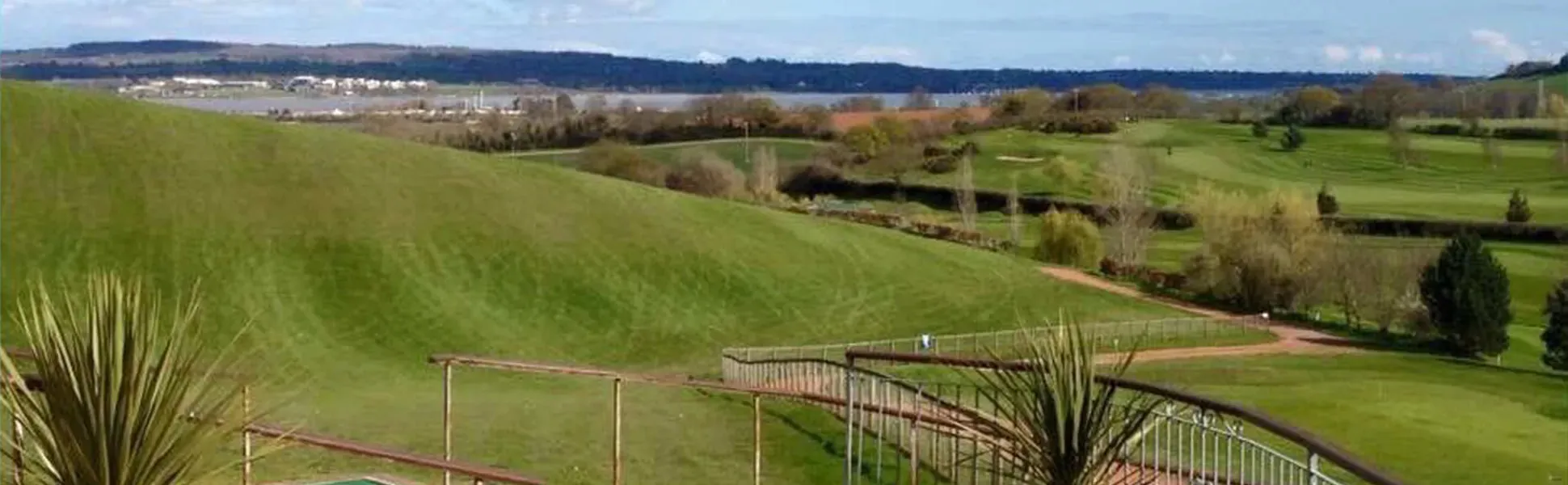 Exminster fairway sweeping down towards the Exe Estuary